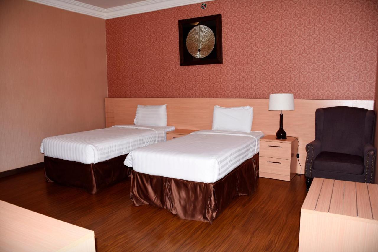 Shomookh Hotel Médine Extérieur photo